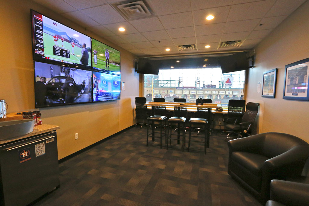 Sports Bar Video Wall Control System for Bars & Restaurants